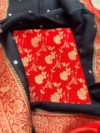 Red jaal kurta with black shaded dupatta