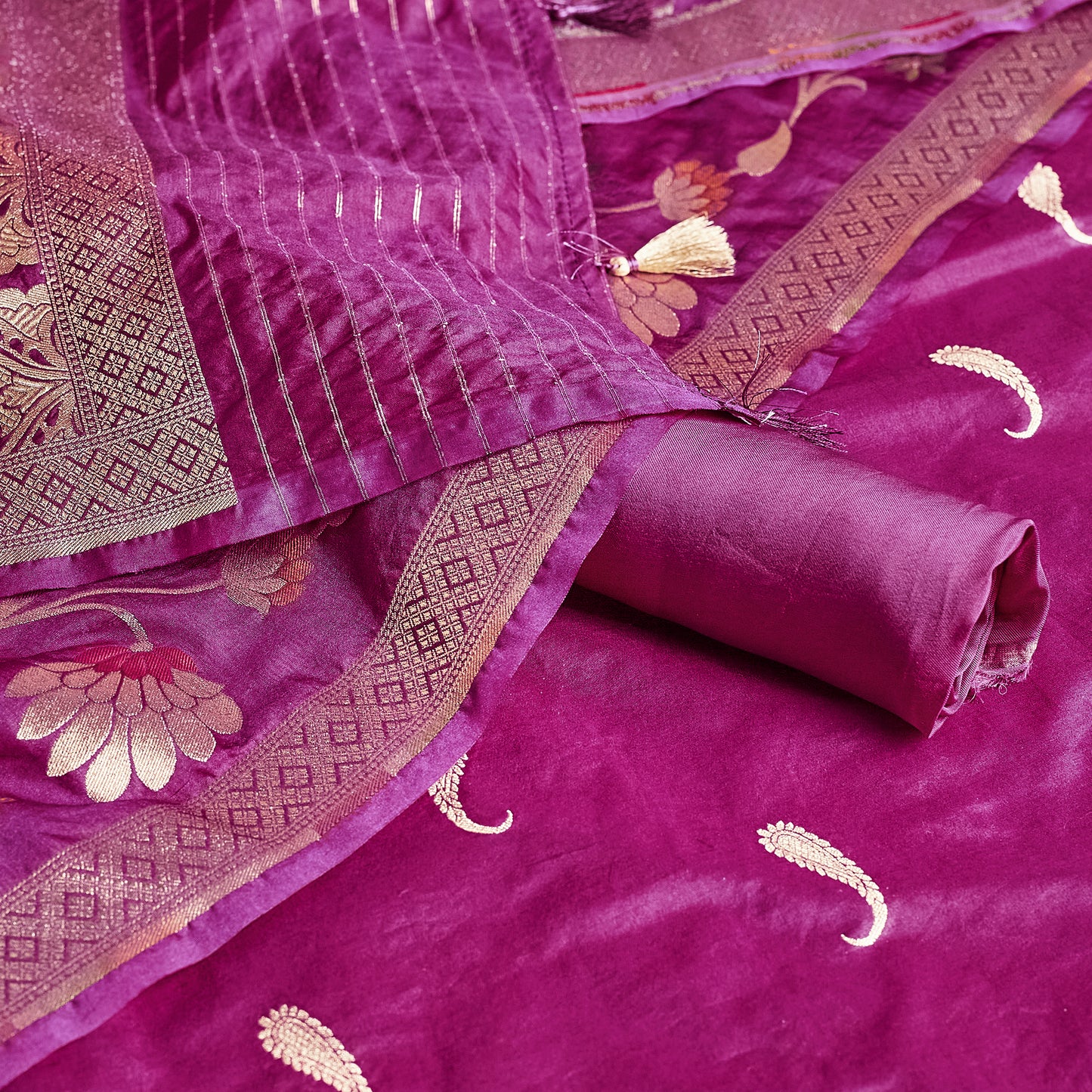 Magenta Cotton chiniya kurta, cotton chiniya dupatta, banarsi silk bottom