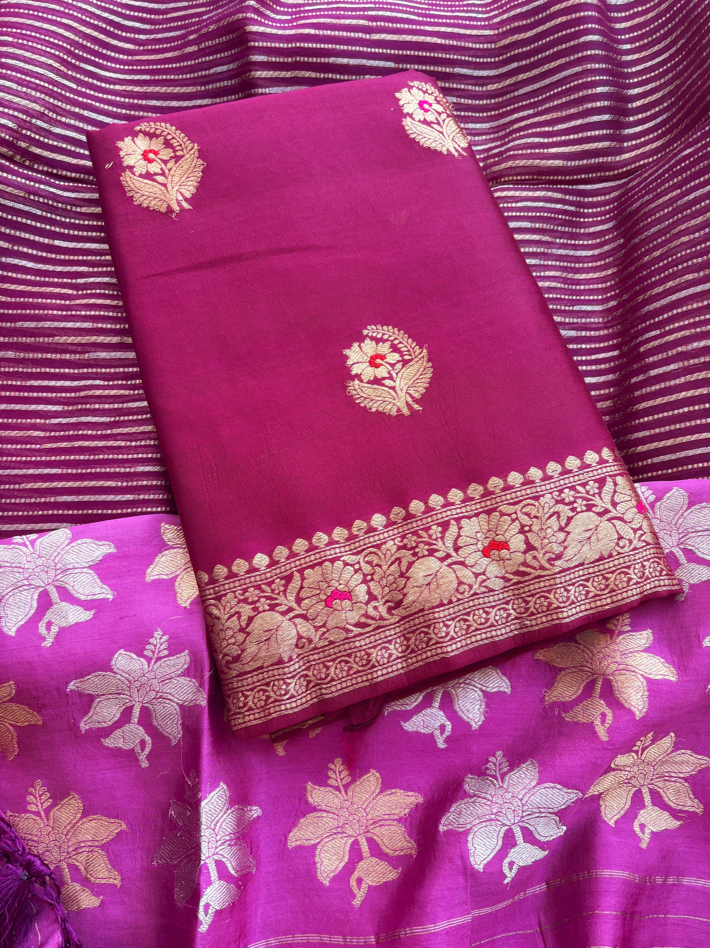 Wine Chiniya silk with stripes Sona rupa dupatta