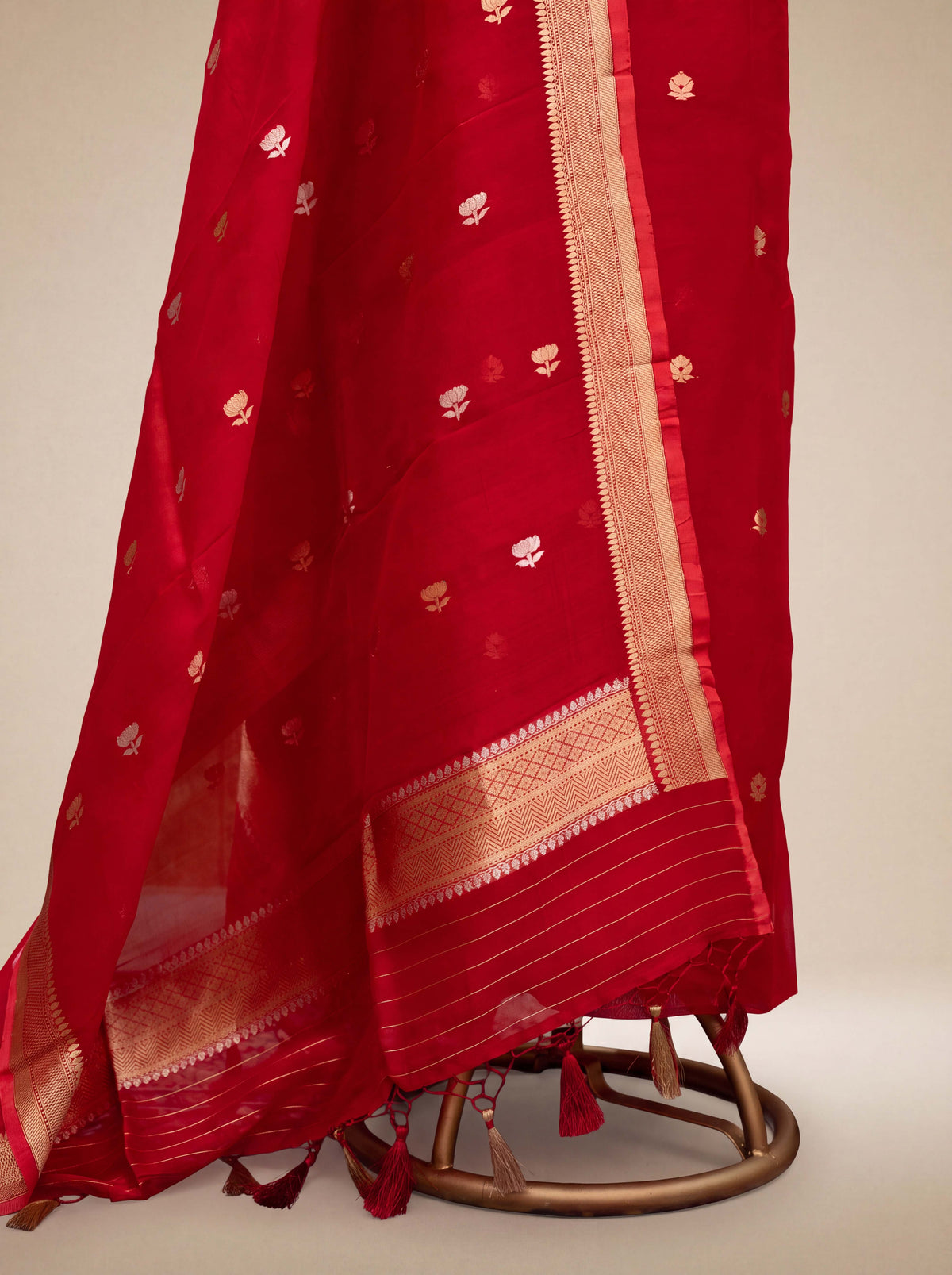 Red Kora silk kadhwa suit set