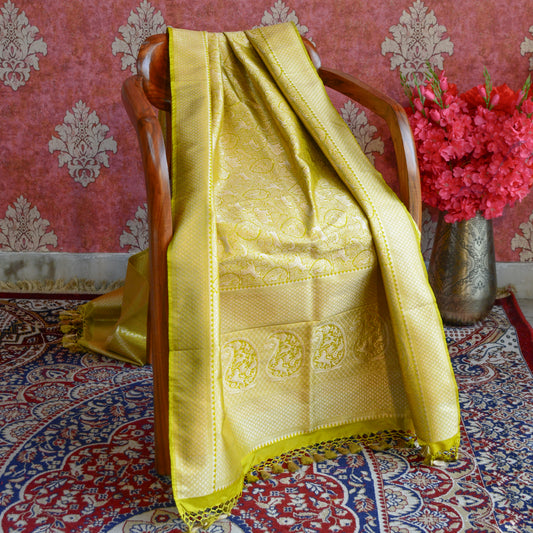 Lime green Banarasi dupatta