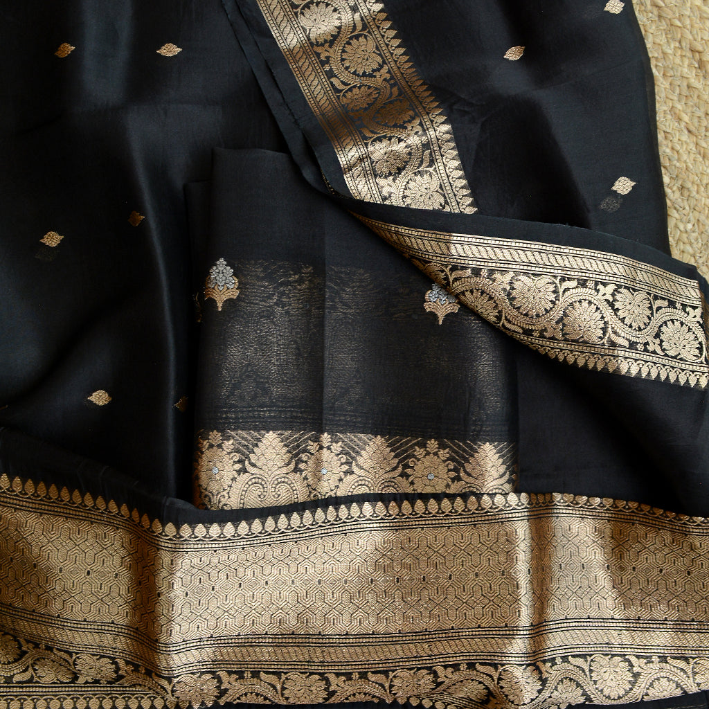 Black kora kadhwa silk suit set