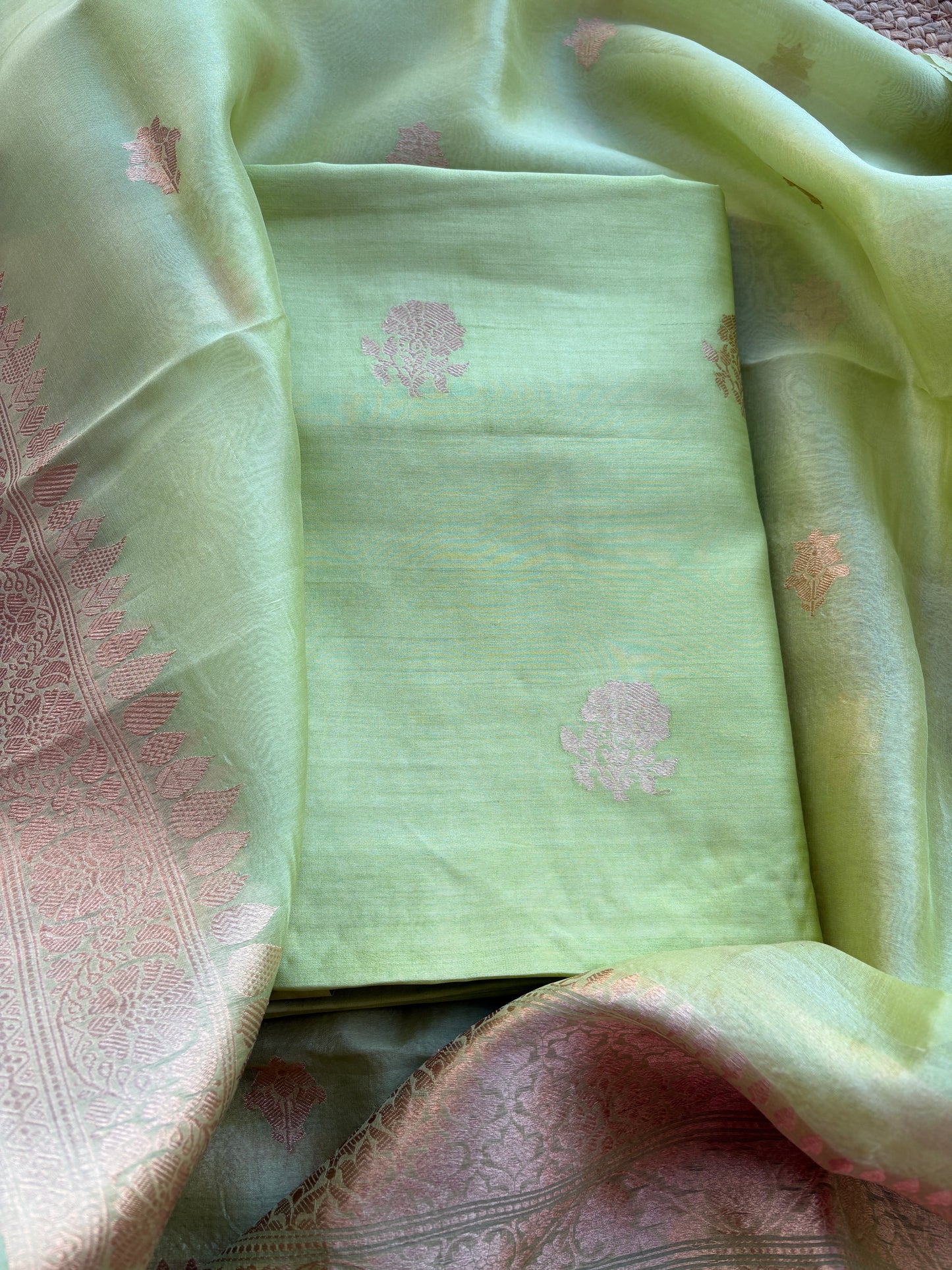 Green Chiniya  kora suit set