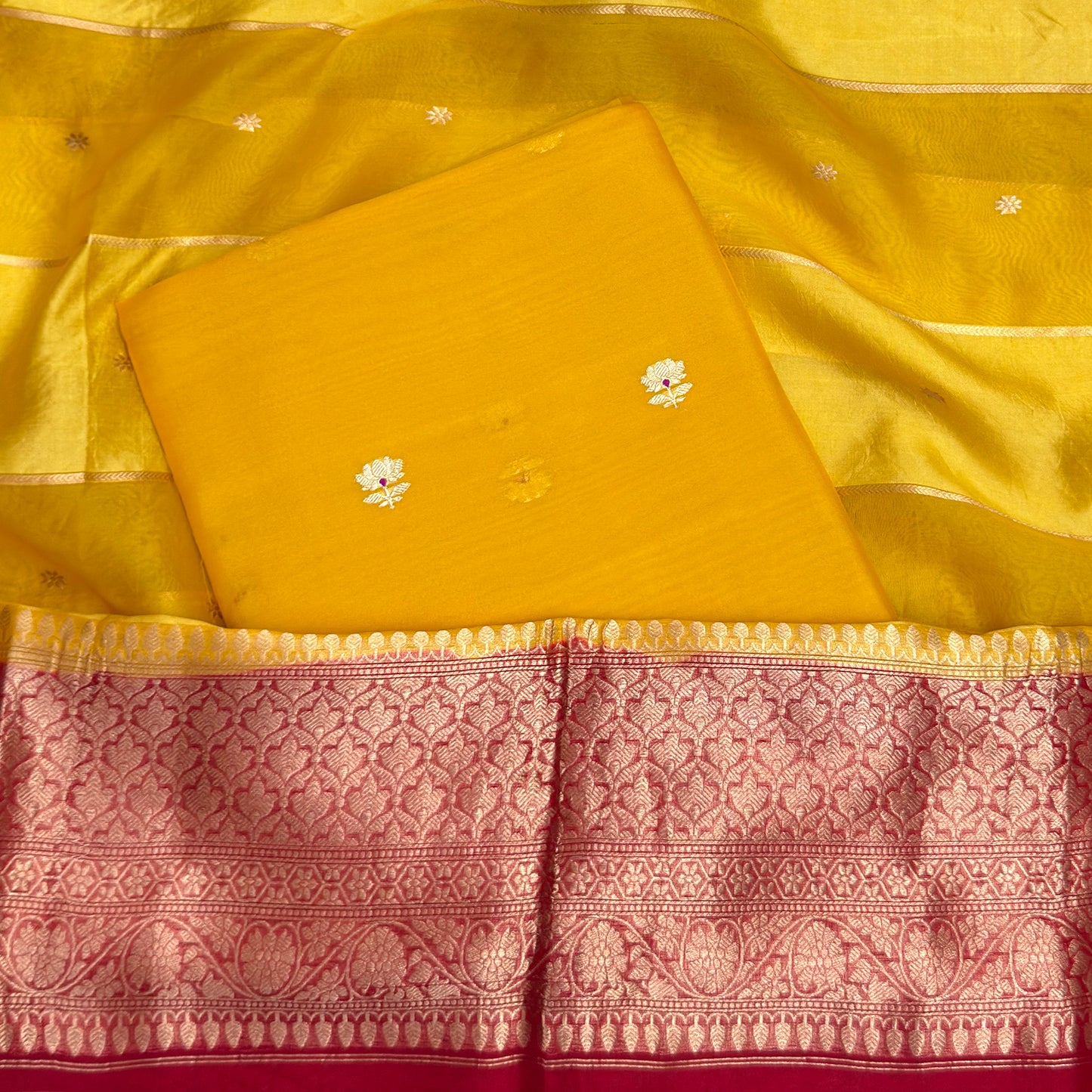 Mustard red shaded suit set