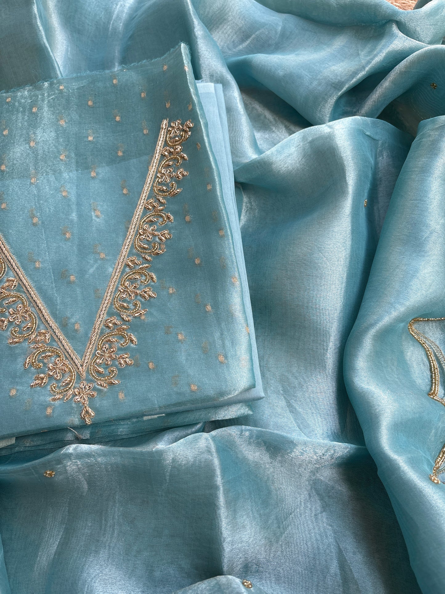 Blue tissue embroidered suit set