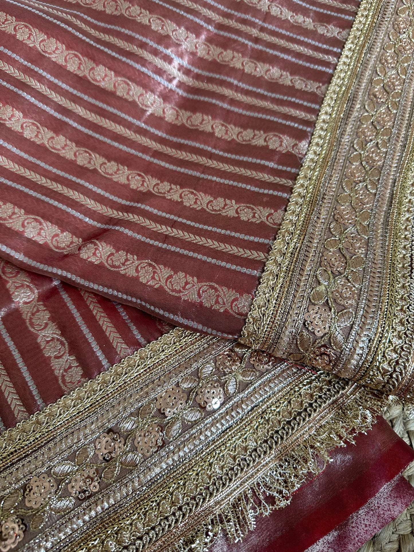 Premium tissue full Jaal saree with heavy border.