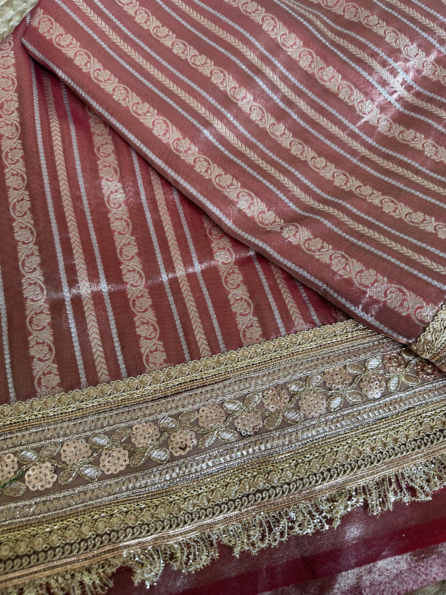 Premium tissue full Jaal saree with heavy border.