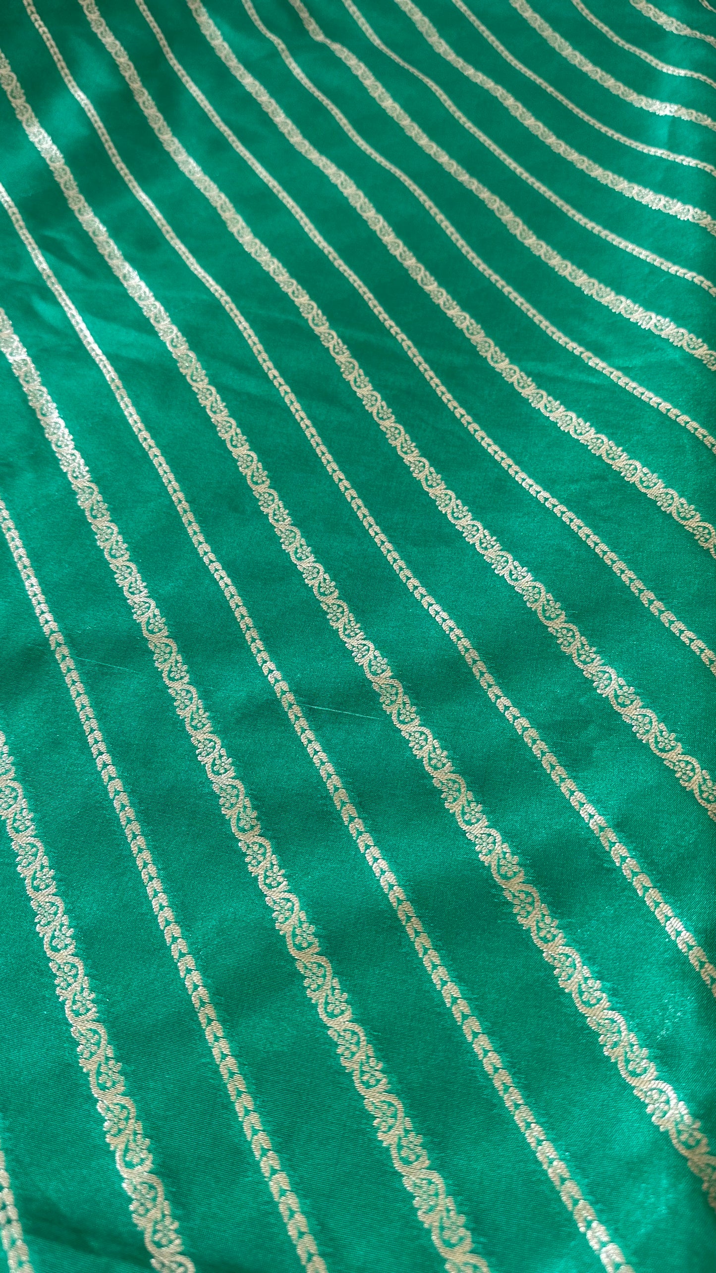 Green premium Banarasi silk dupatta