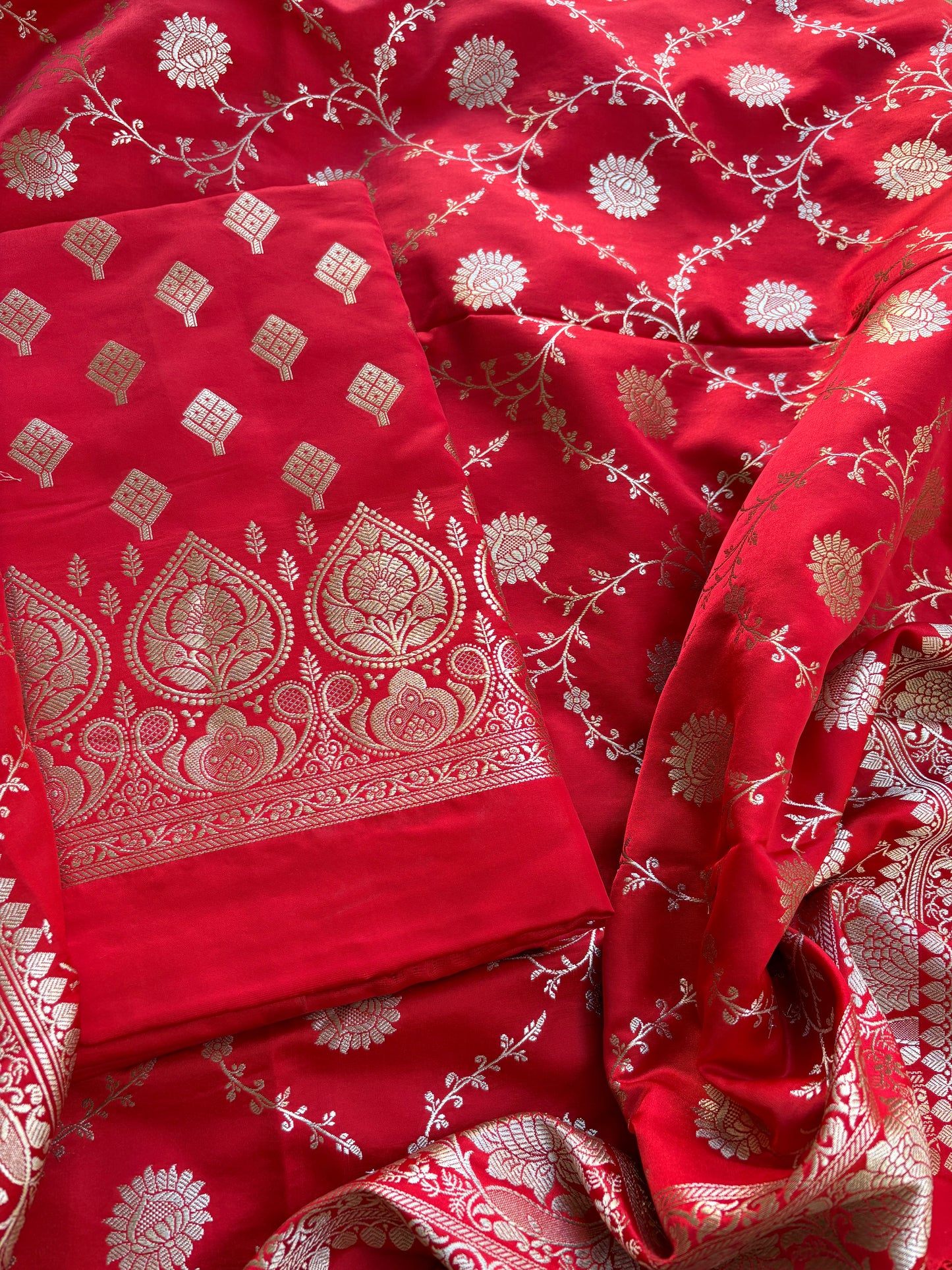 Red mashru silk suit set