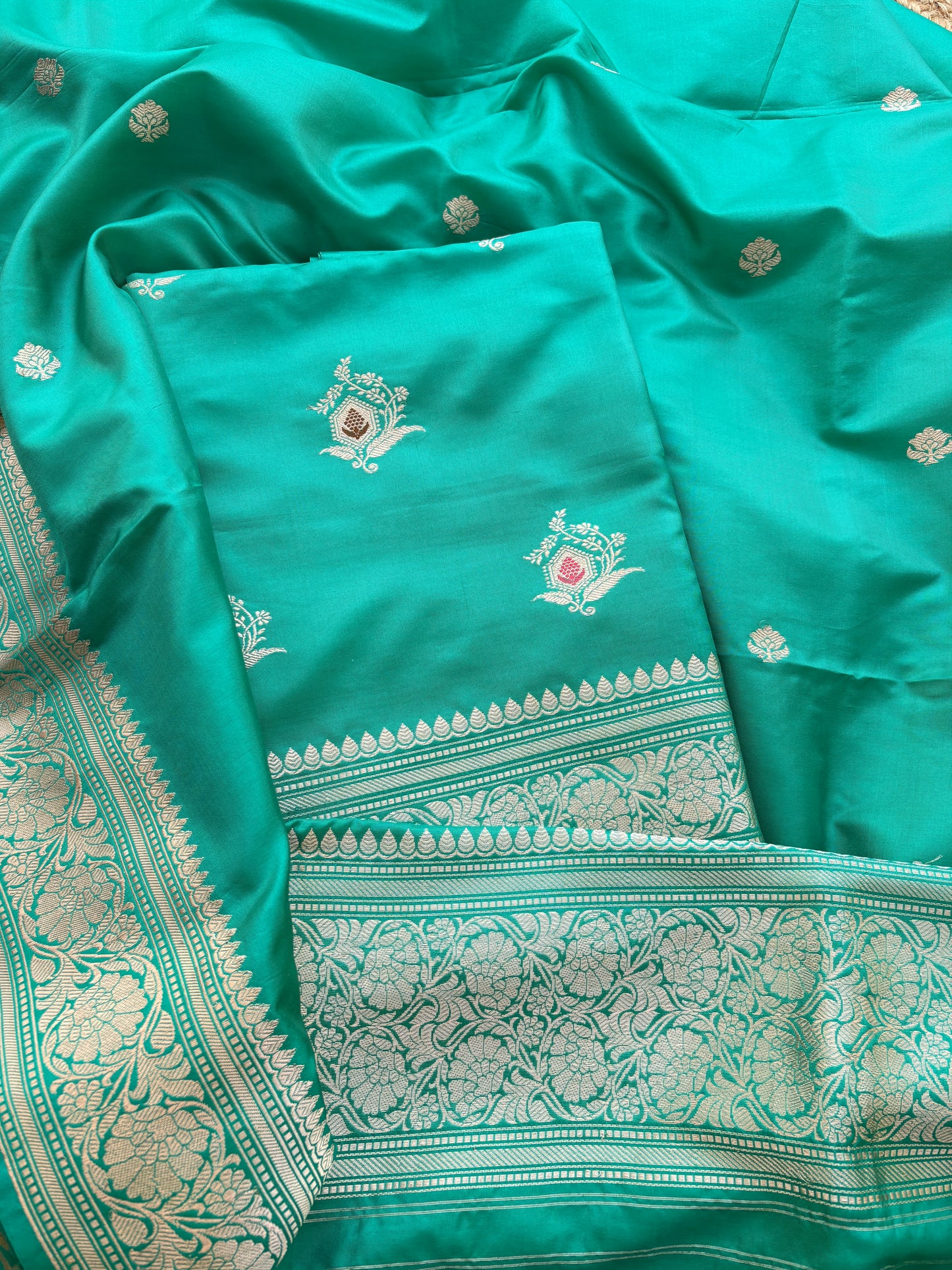 Turq katan by katan silk kadhwa suit set