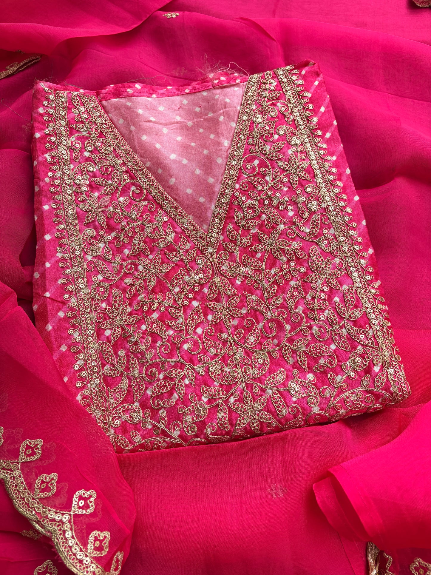 Pink hand embroidered bandhani suit set