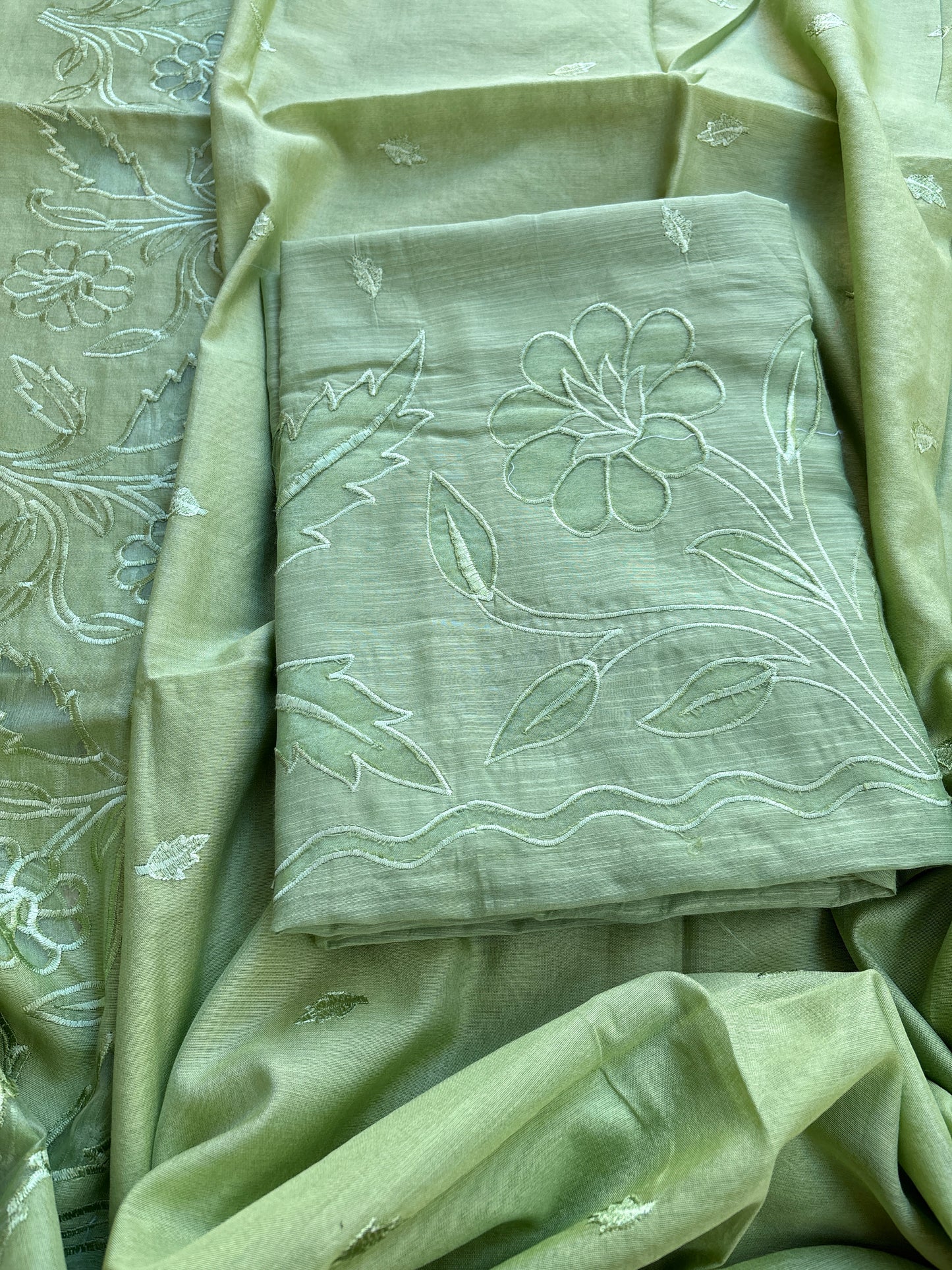 Green appliqué mul Chanderi suit set