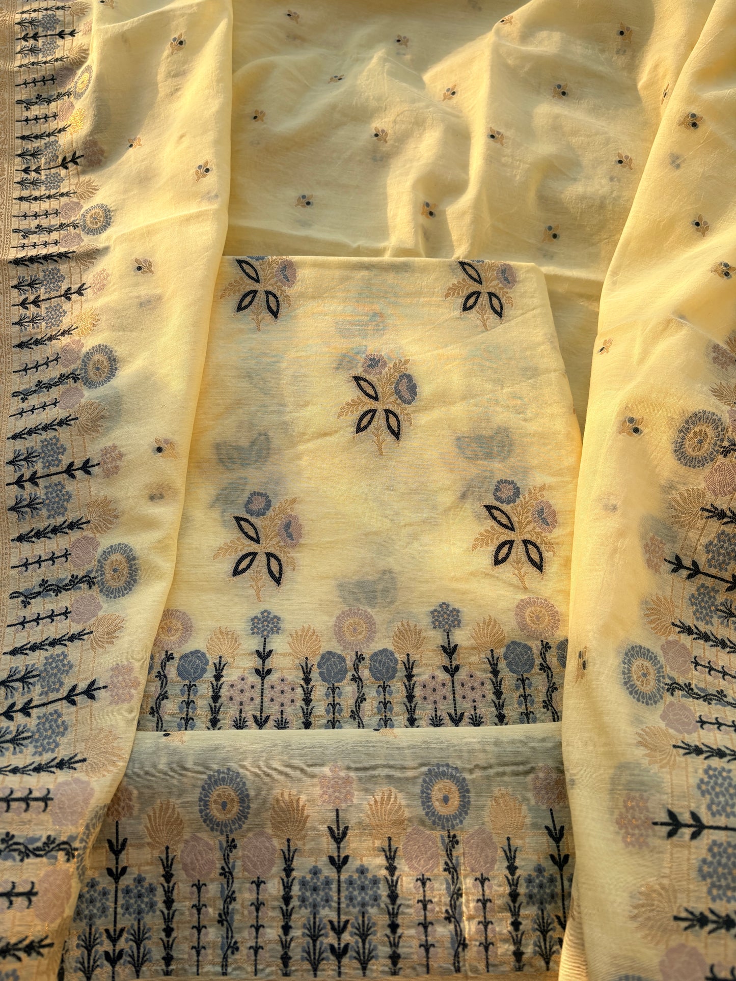 Lime Resham weaving flower weaving suit set