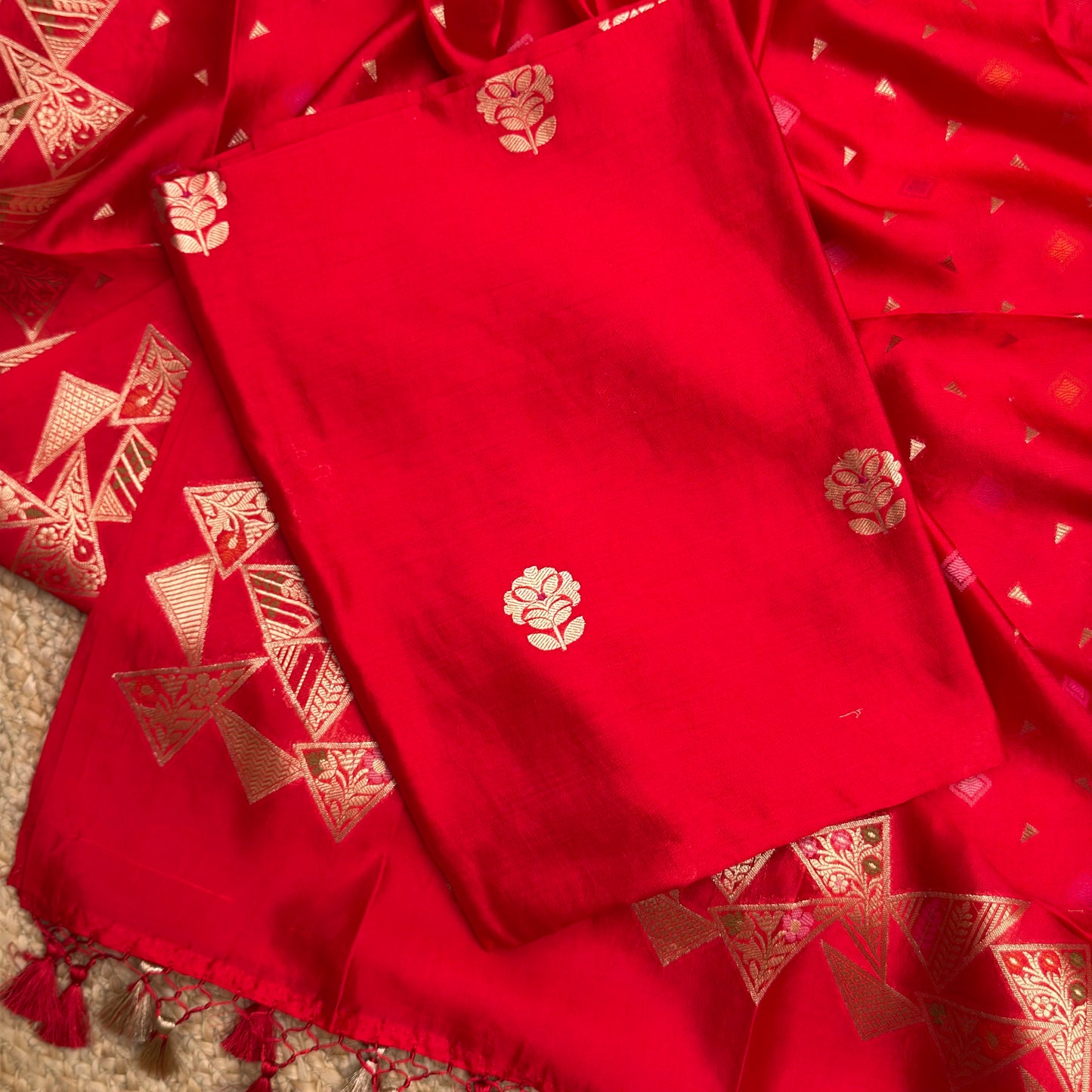 Red Chiniya silk 3 piece suit set