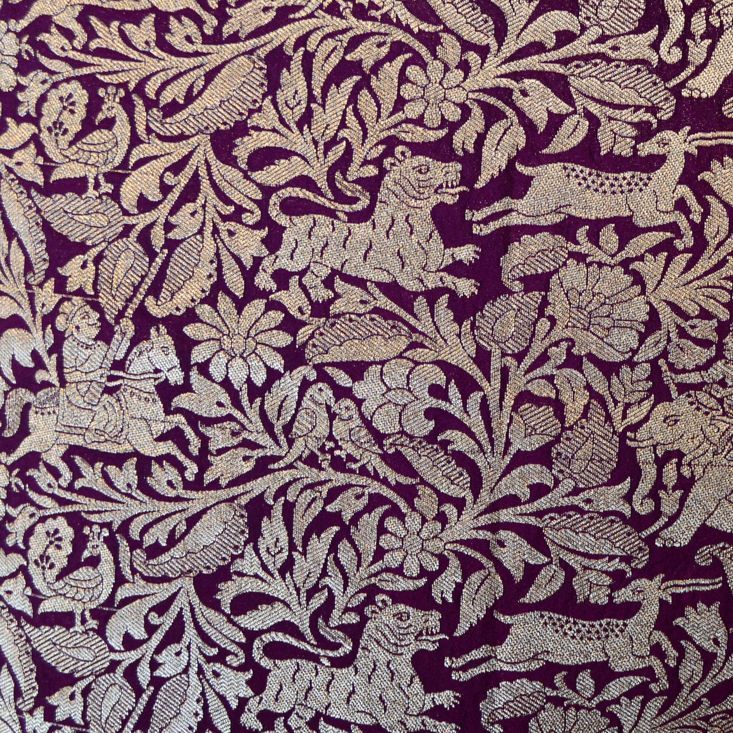 Purple Banarasi Shikargah dupatta