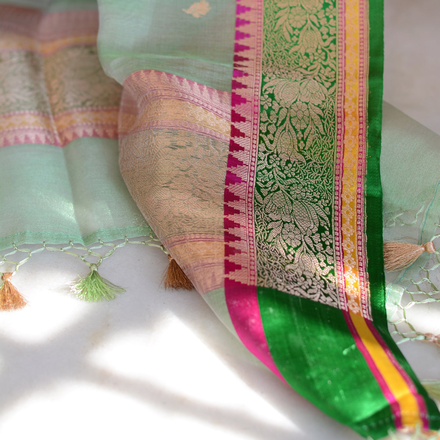 Green kora tissue dupatta