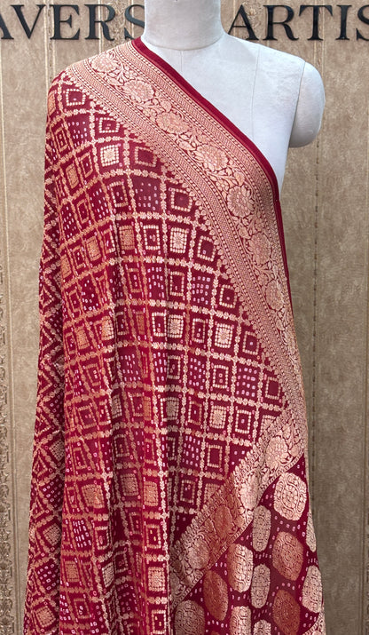 Maroon bandhani dupatta