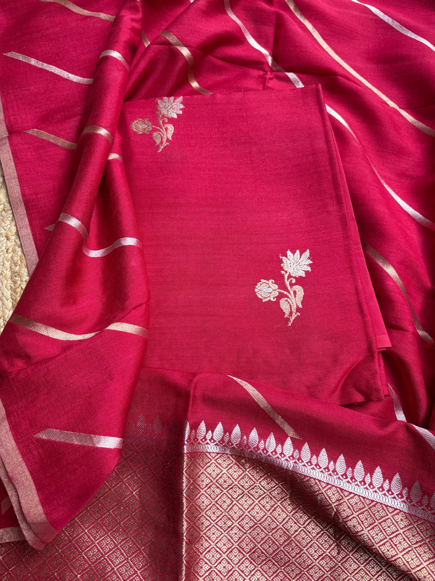 Red moonga silk suit set