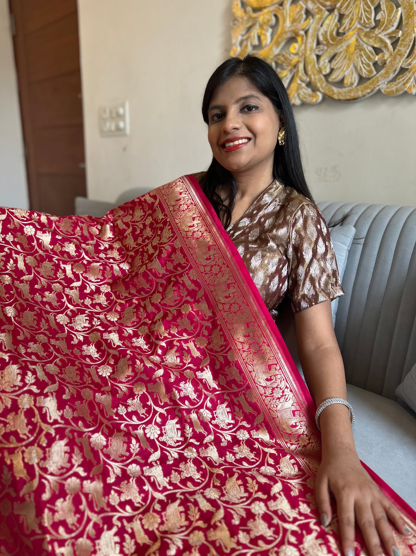 Pinkish red pure shikargarhi dupatta.