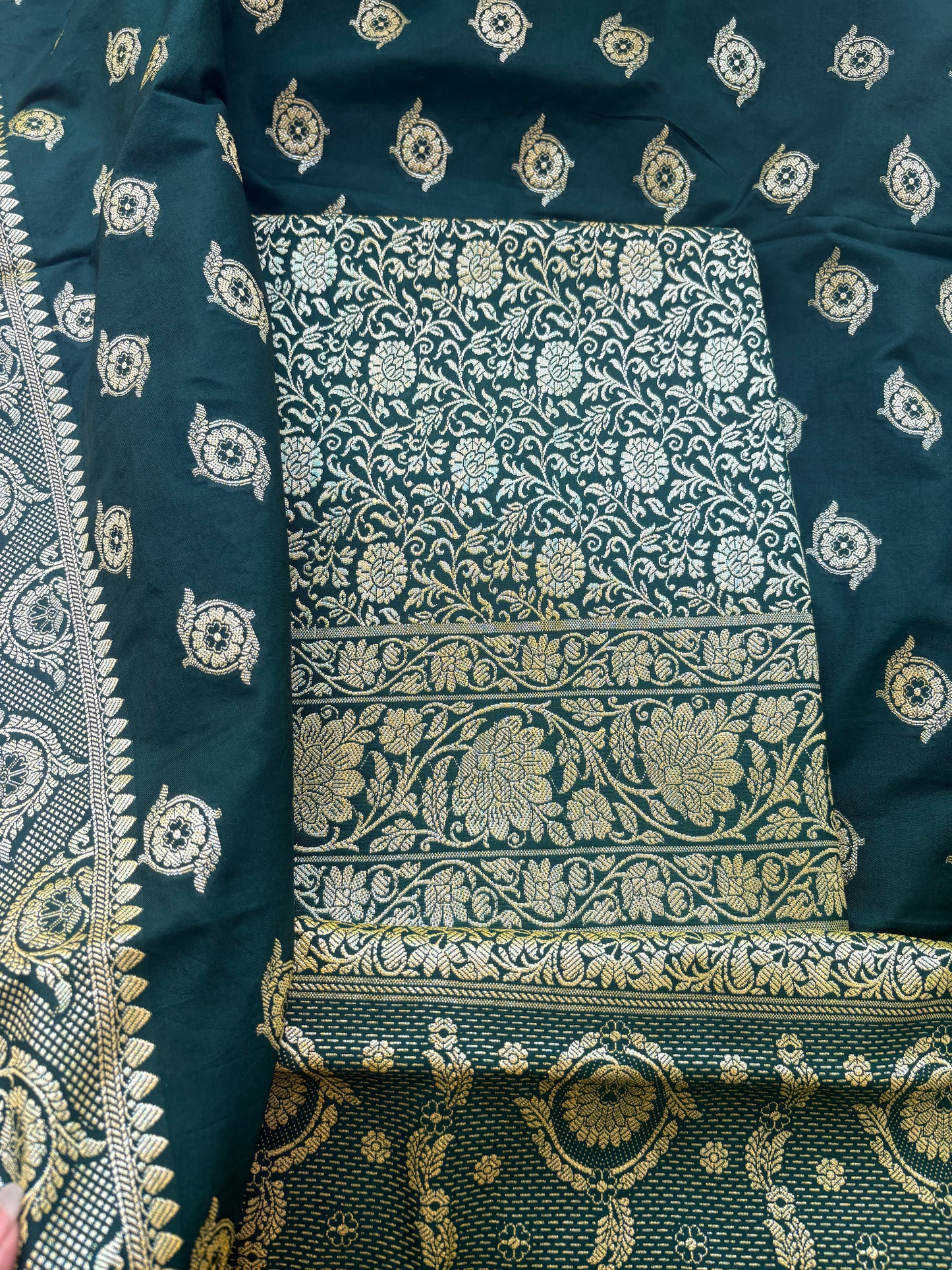Green brocade premium silk suit