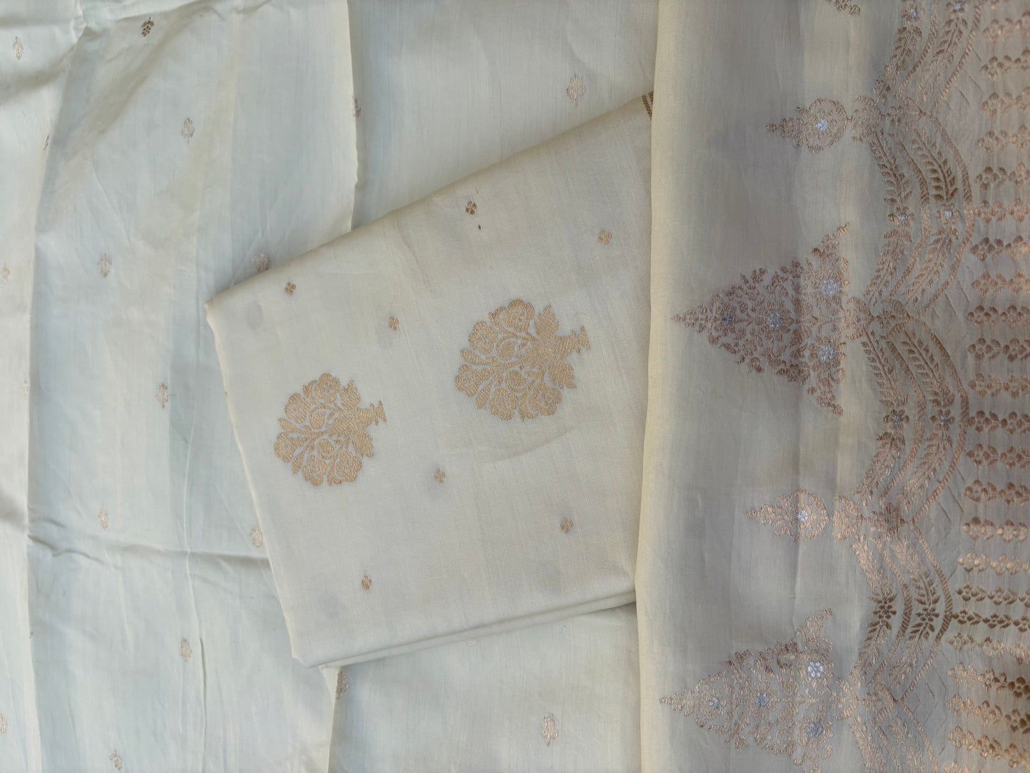 Cream Chiniya silk 3 piece suit set