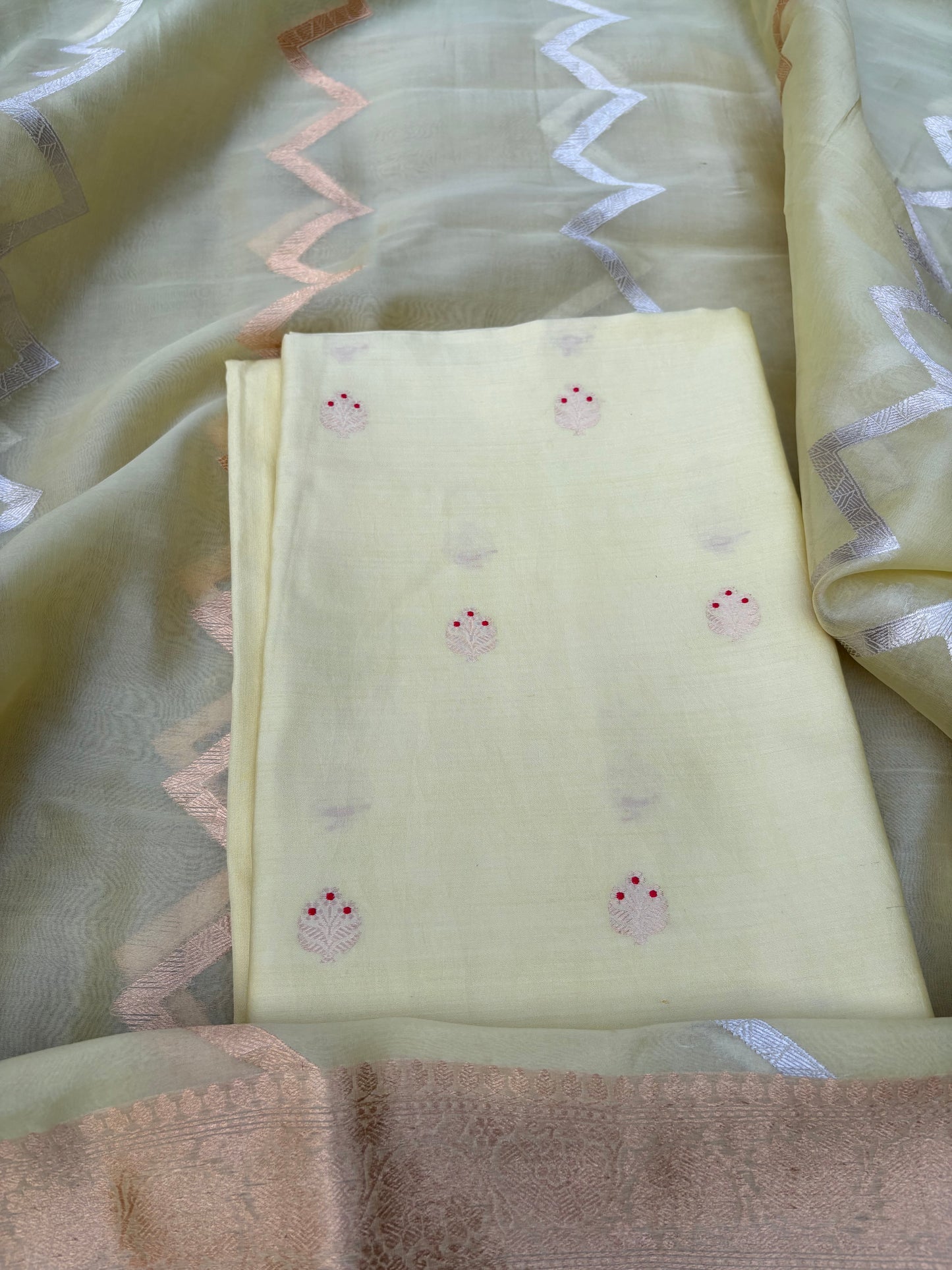 Lime Chiniya silk kurta, kora silk dupatta, plain bottom