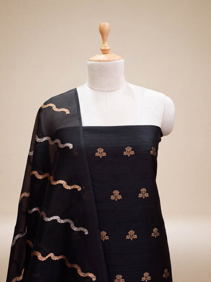 Black raw silk suit set with kadhwa Sona Rupa dupatta
