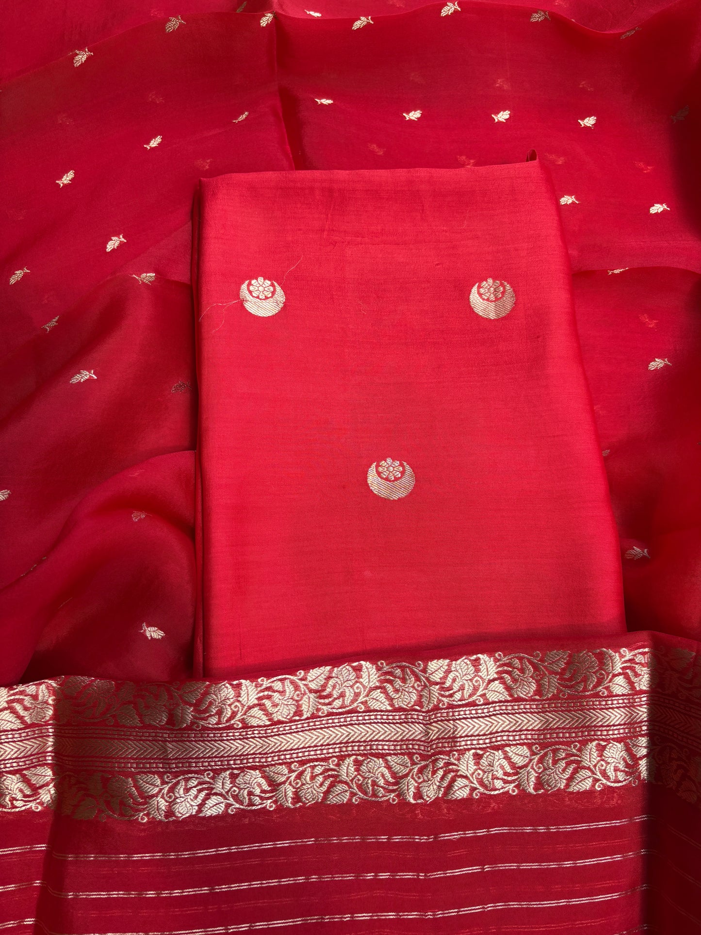 Red Chiniya Chand Tara suit set