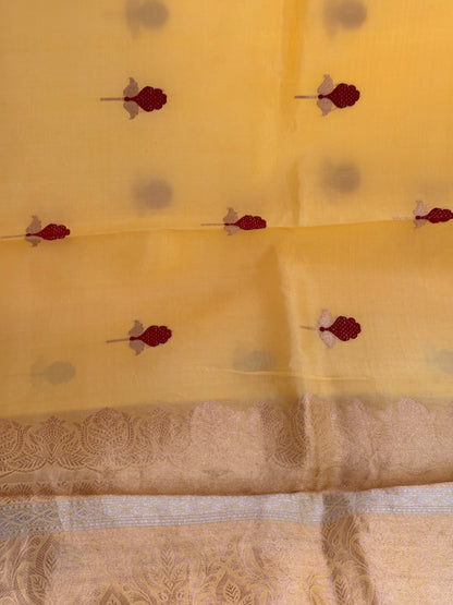 Yellow red meenadar kora silk saree