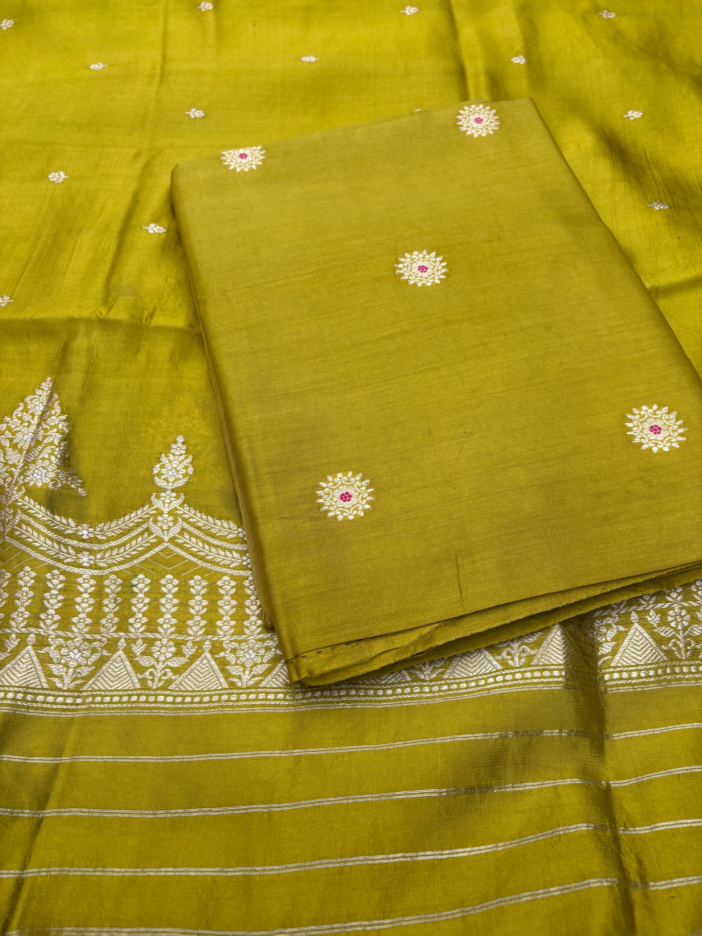 Green Chiniya silk 3 piece suit set