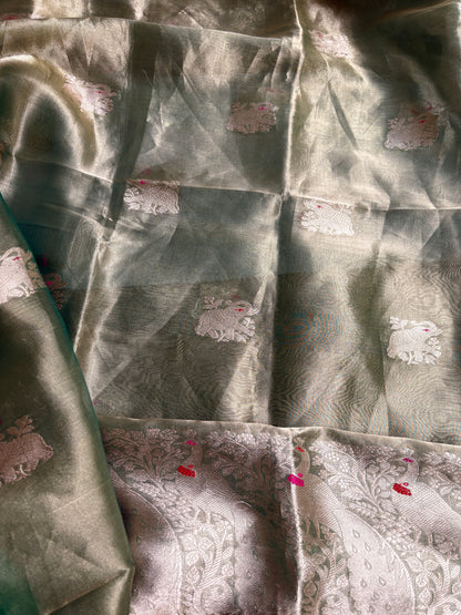 Green pure silk kadhwa kurta, tissue dupatta