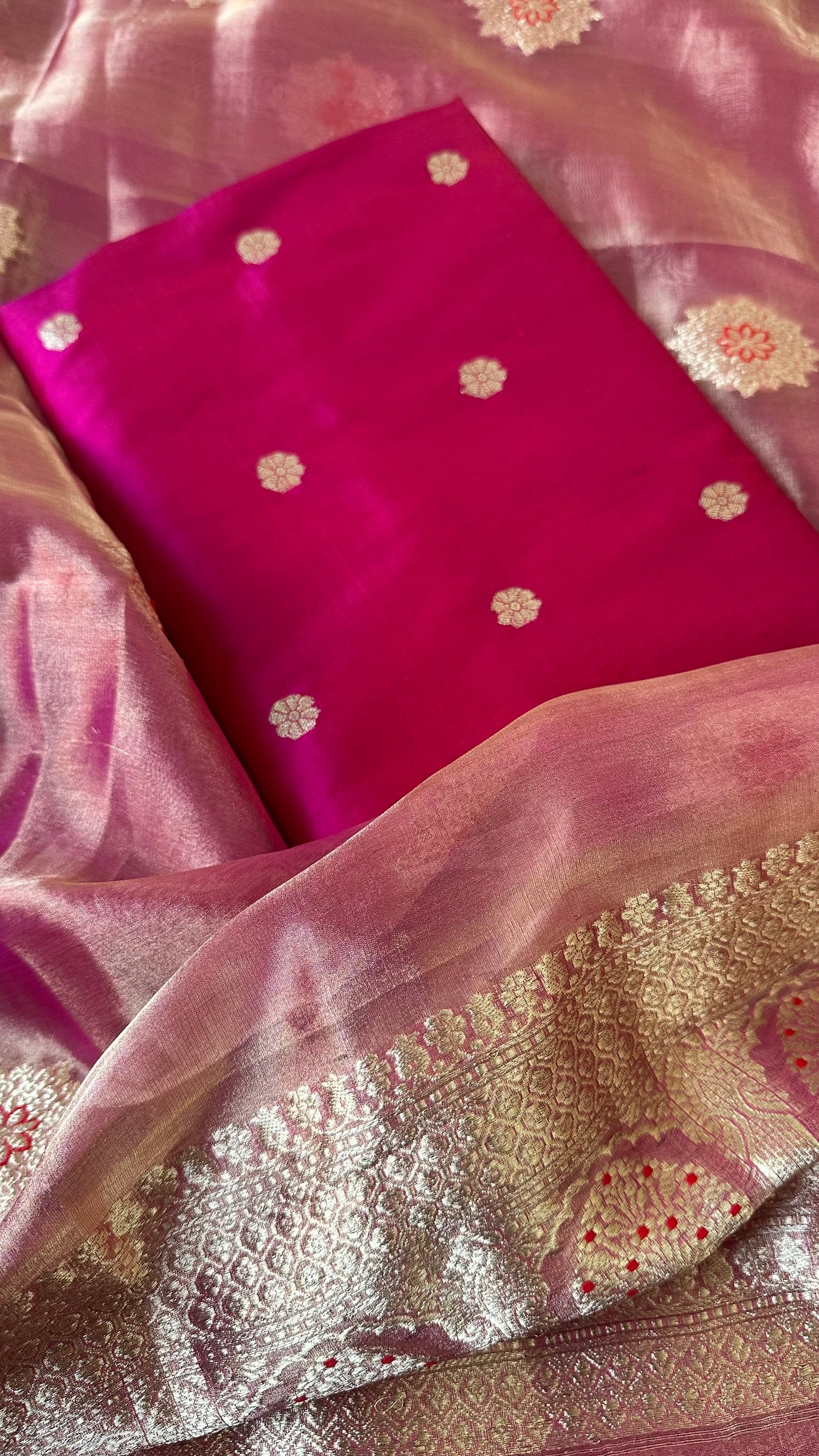 Pink katan silk kurta, tissue meendar dupatta, plain silk bottom.