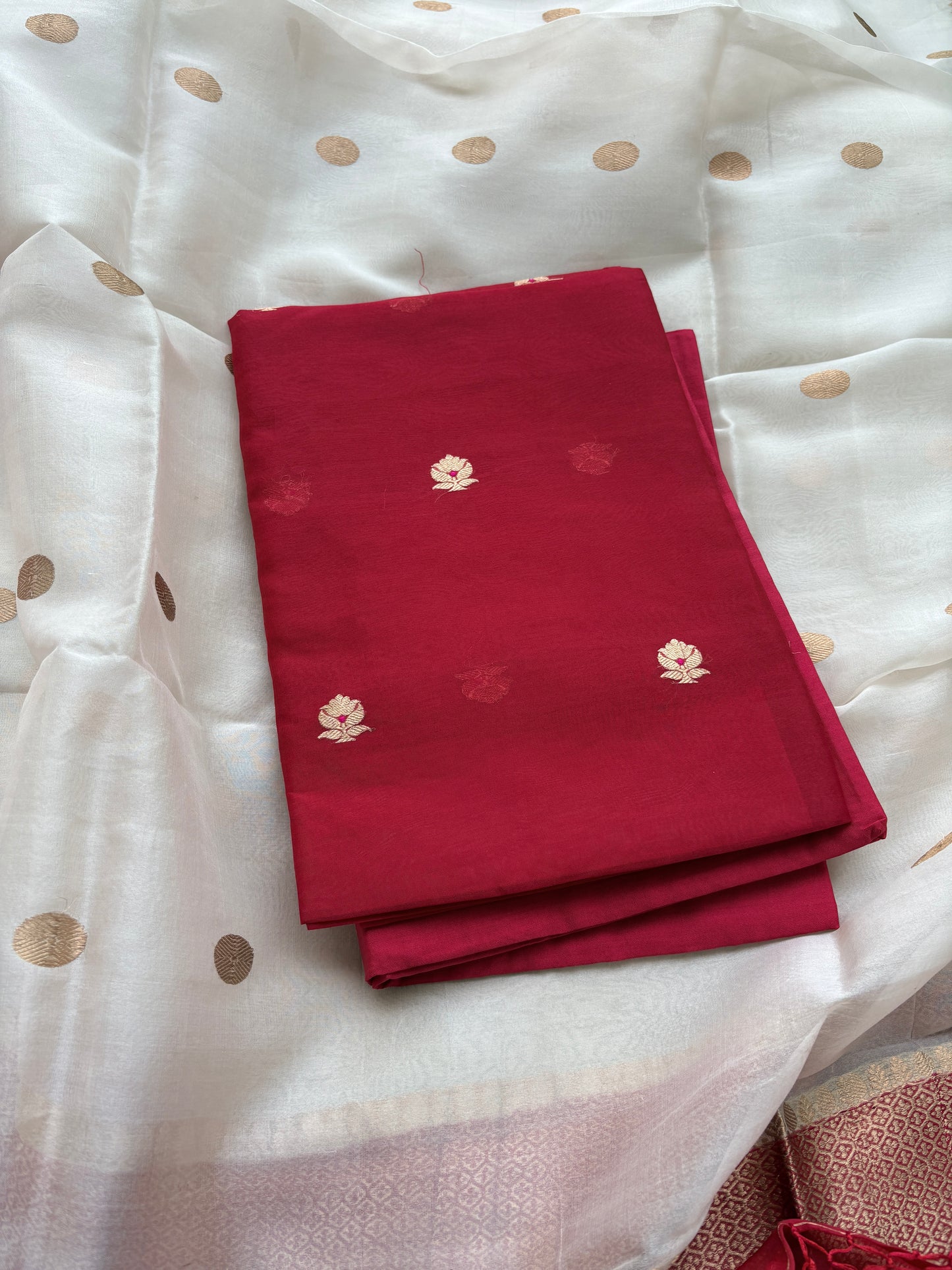 Red white Kora silk suit set