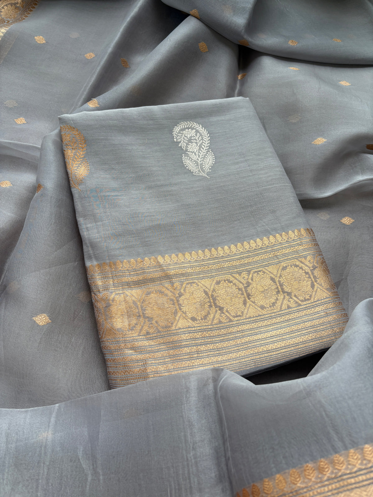 Grey cotton silk kadhwa suit set