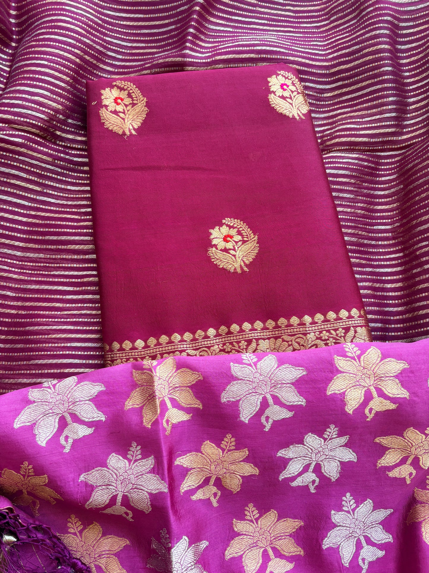 Wine Chiniya silk with stripes Sona rupa dupatta