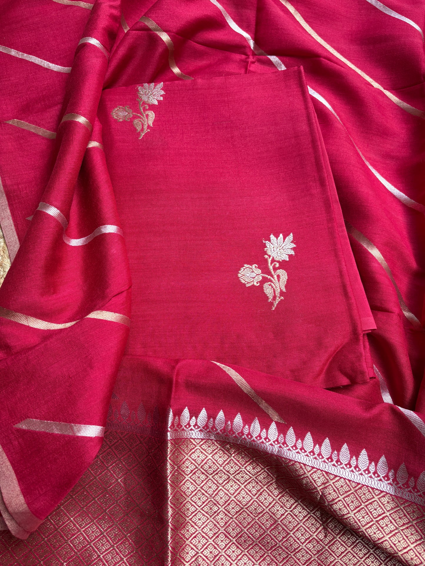 Red moonga silk suit set