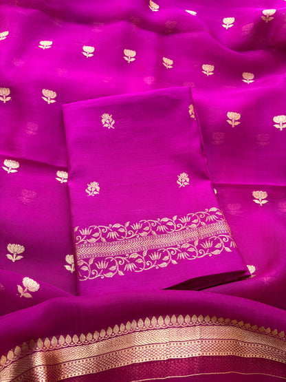 Magenta Chiniya silk with kora silk dupatta