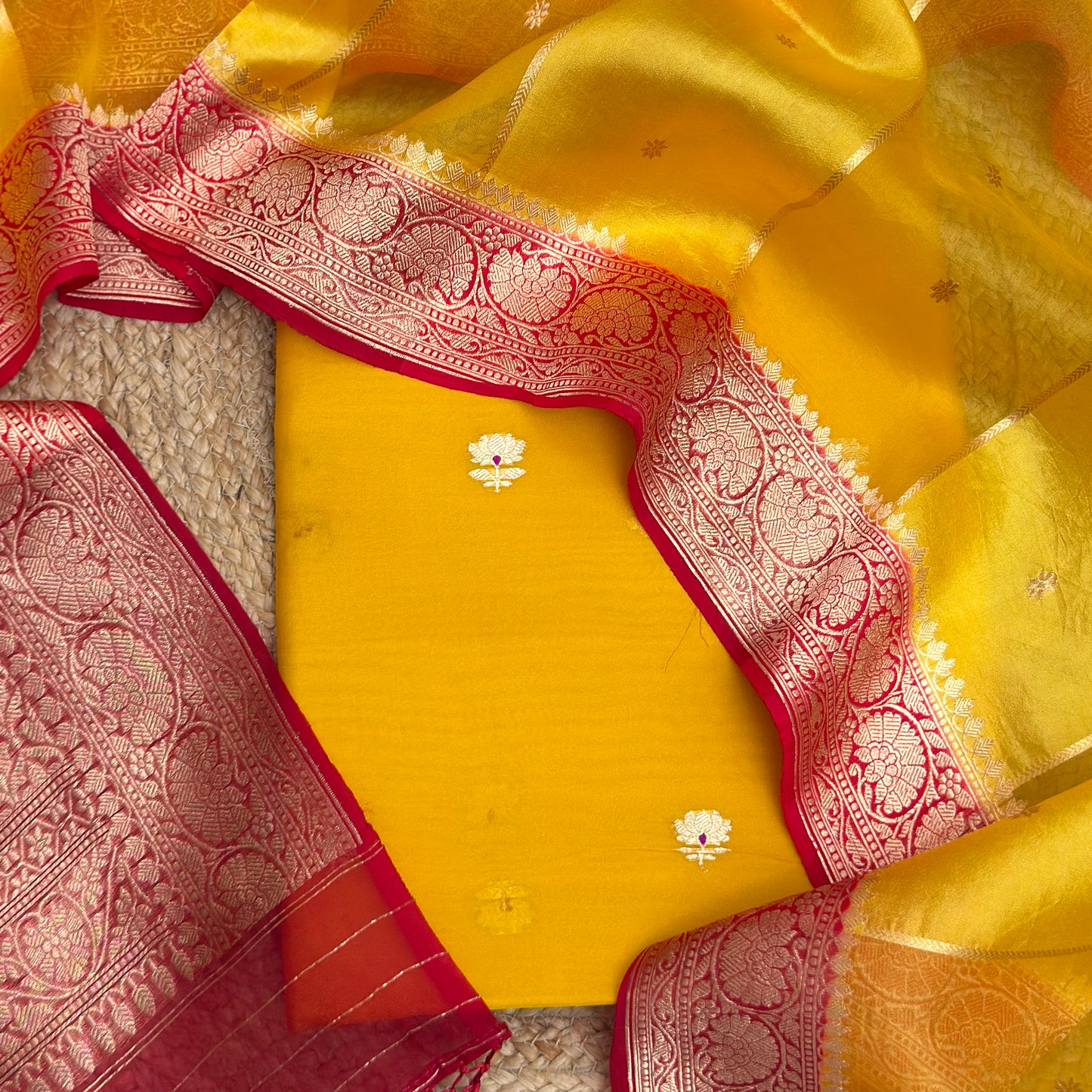 Mustard red shaded suit set