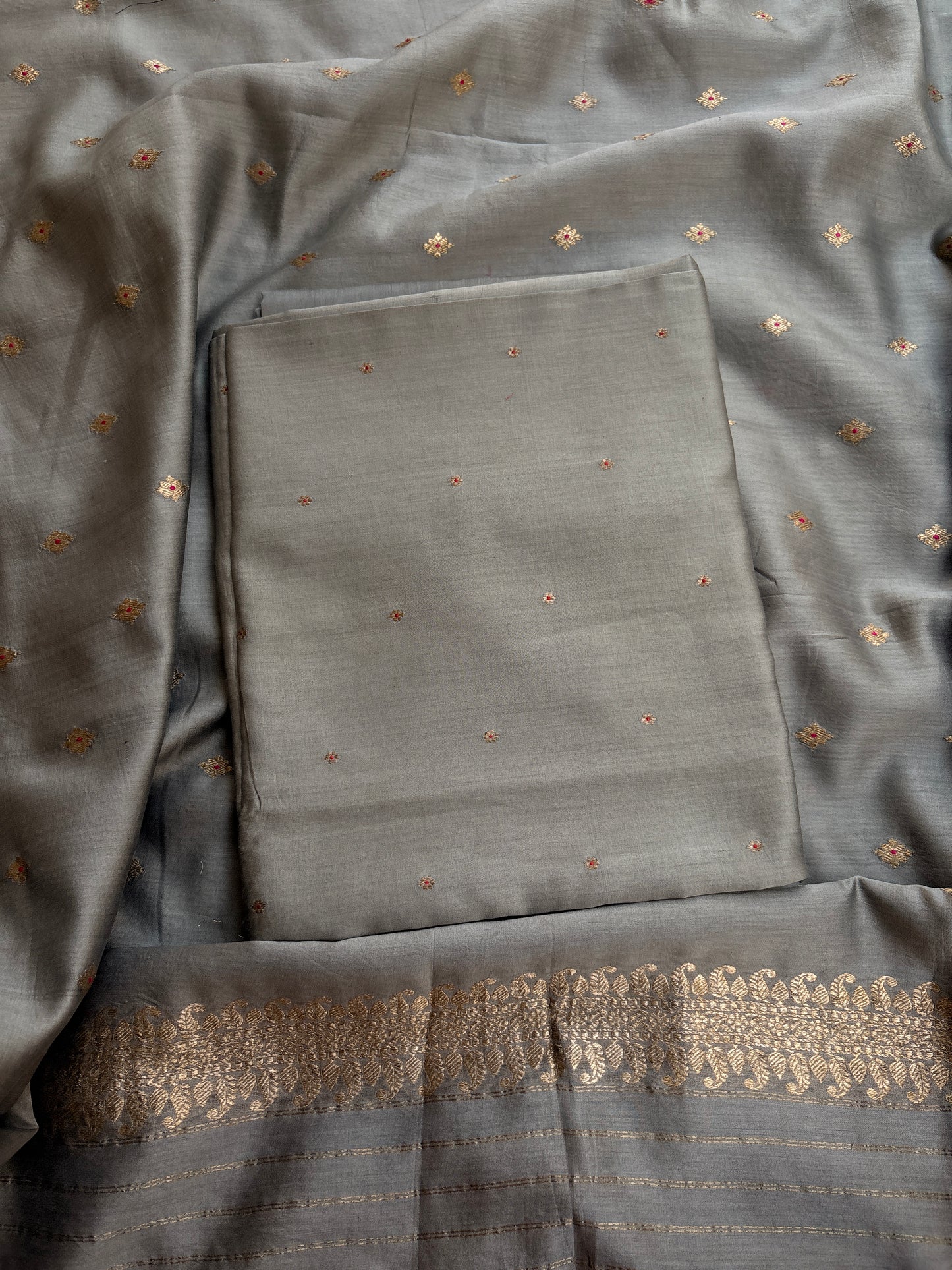 Grey handloom silk kadhwa suit set