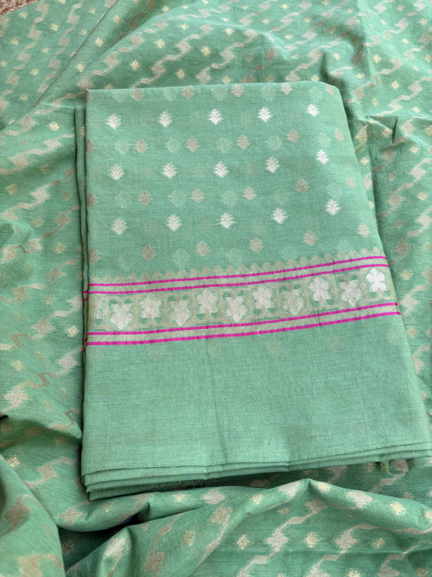 Green jamdani cotton 3 piece suit set