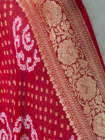 Red bandhani kadhwa border dupatta