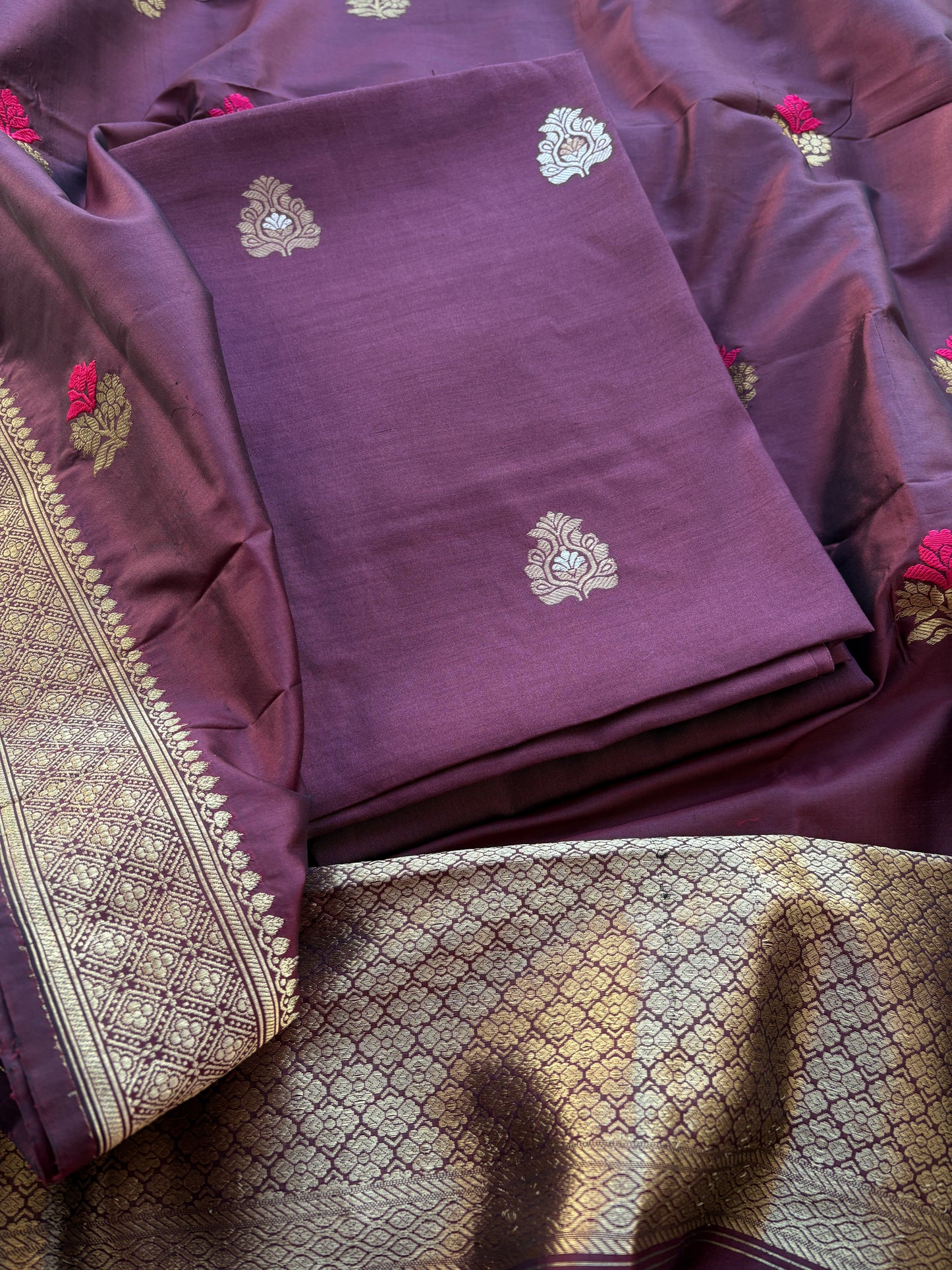 Wine Chiniya silk kurta set with katan silk dupatta