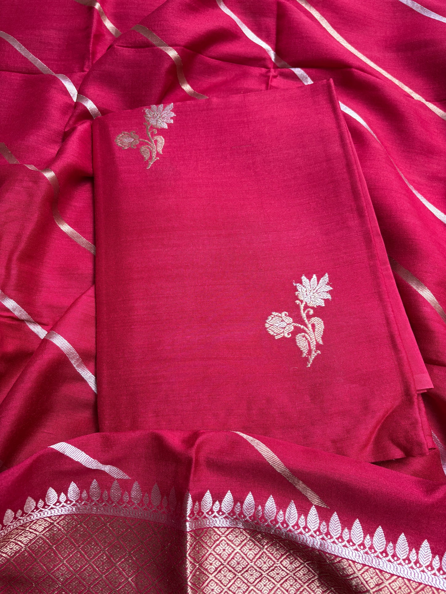 Red moonga silk suit set