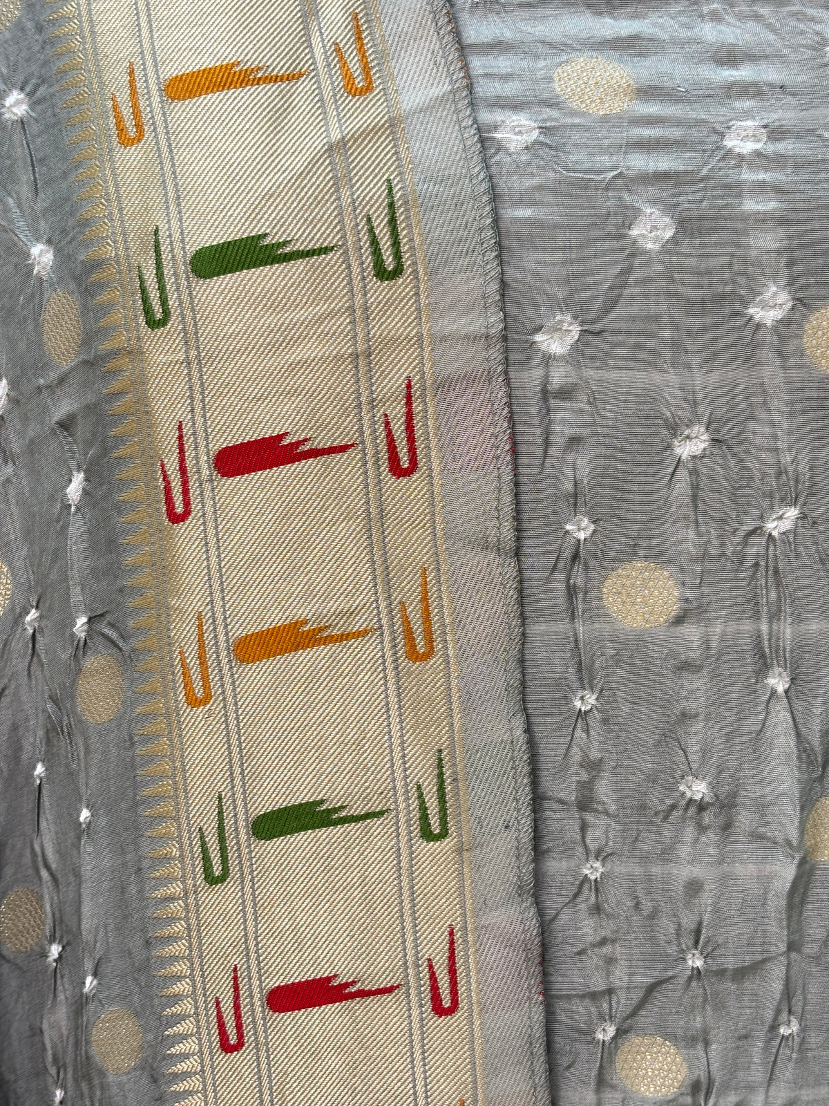 Green bandhani paithani dupatta