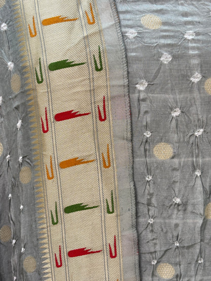 Green bandhani paithani dupatta