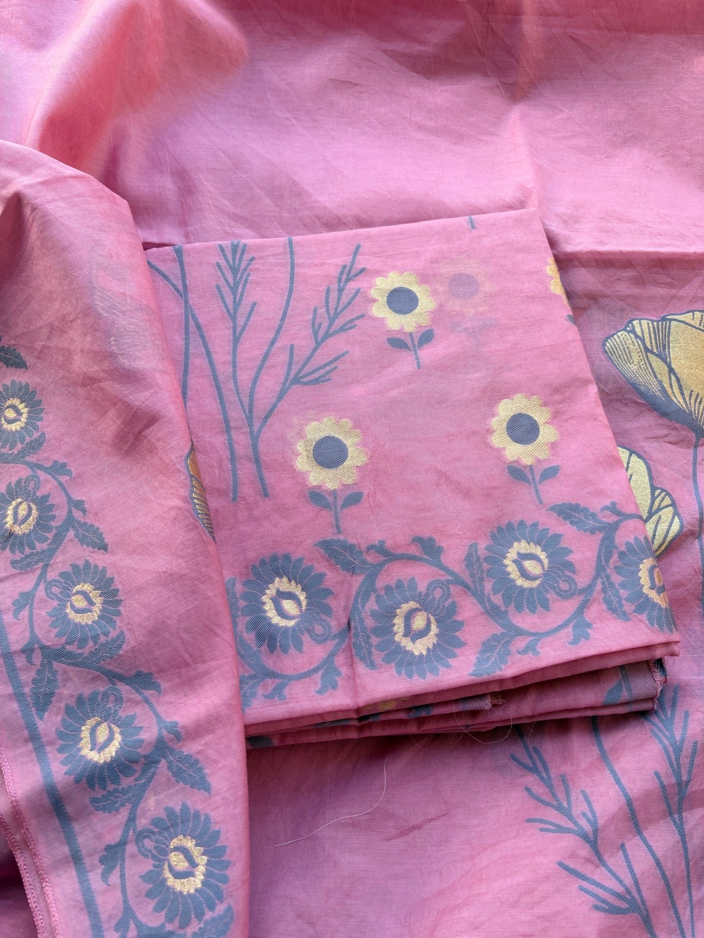 Pink Chanderi abstract design suit set