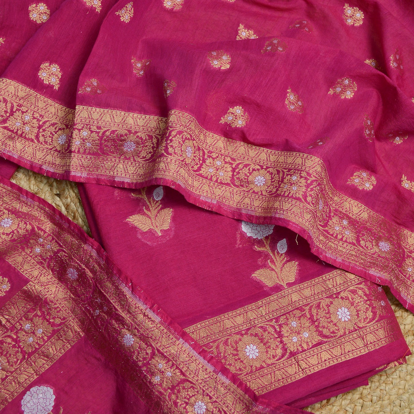 Magenta Sona Rupa Chanderi suit set.