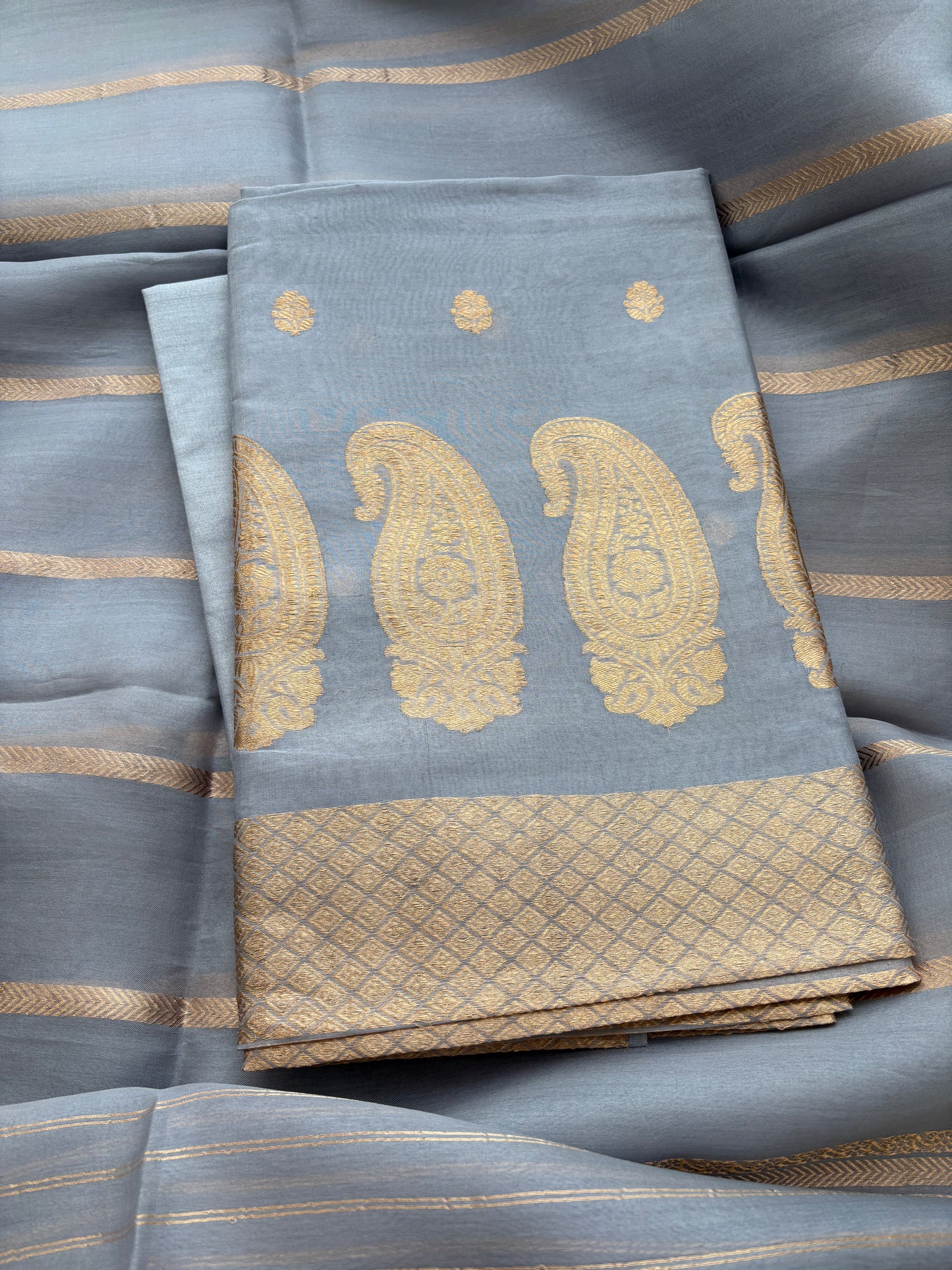 Grey kora silk suit set