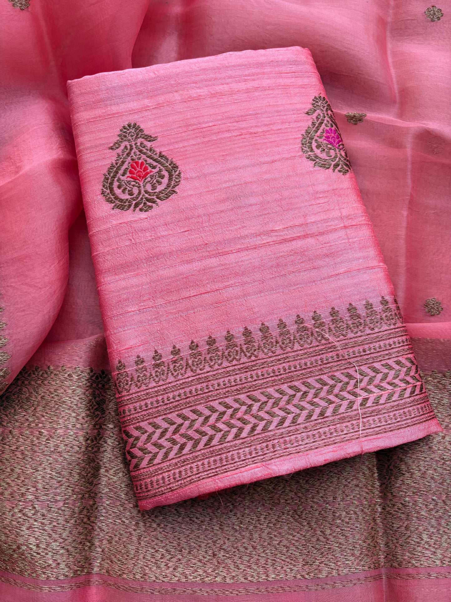 Pink raw silk tussar kadhwa suit set