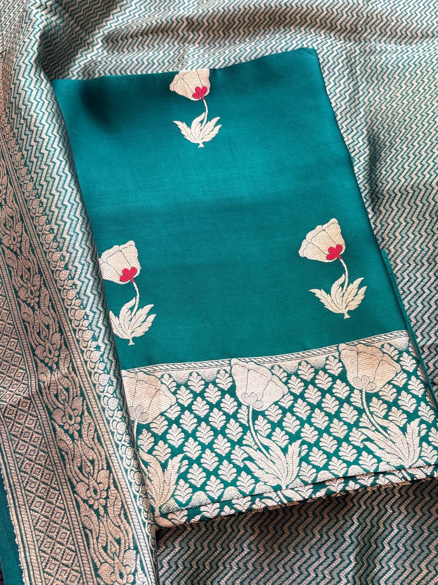 Green mango silk kurta , with brocade dupatta
